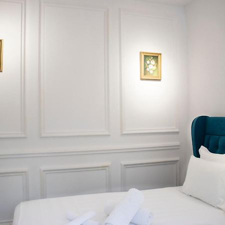 Ferienwohnung Vila Shehaj Luxury Vlorë Exterior foto