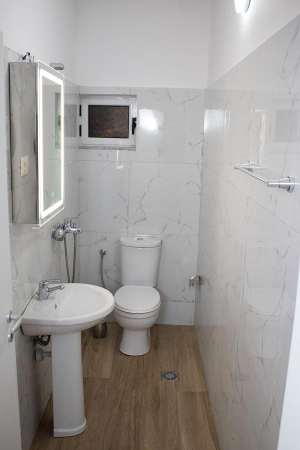 Ferienwohnung Vila Shehaj Luxury Vlorë Exterior foto